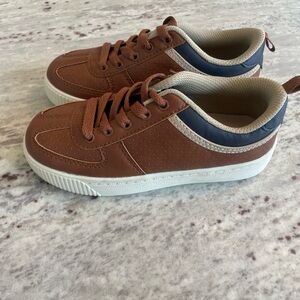 Boys Carter’s Brown and Blue Shoes. EUC. Size 13.